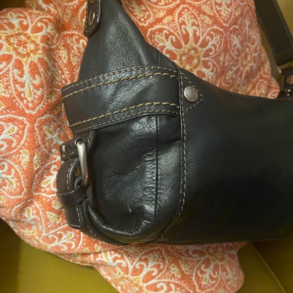 Black Shoulder Bag - Picture 2 of 4